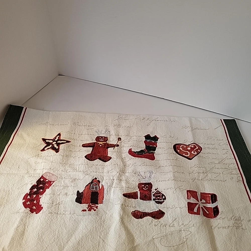 Williams Sonoma Christmas Kitchen Towels